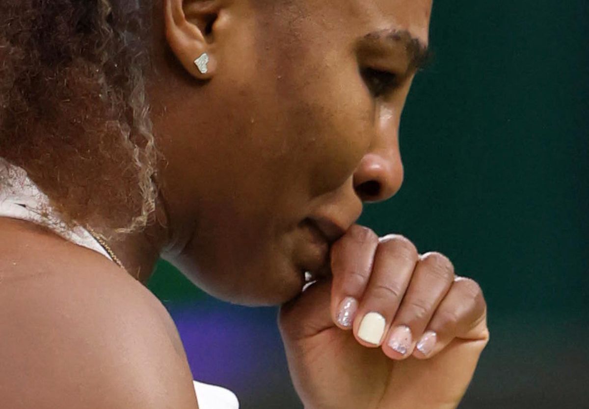 A képen: Serena Williams az idei wimbledoni teniszbajnokságon nem épp elégedett a teljesítményével. Fotó: Shuhei Yokoyama / Yomiuri / The Yomiuri Shimbun via AFP