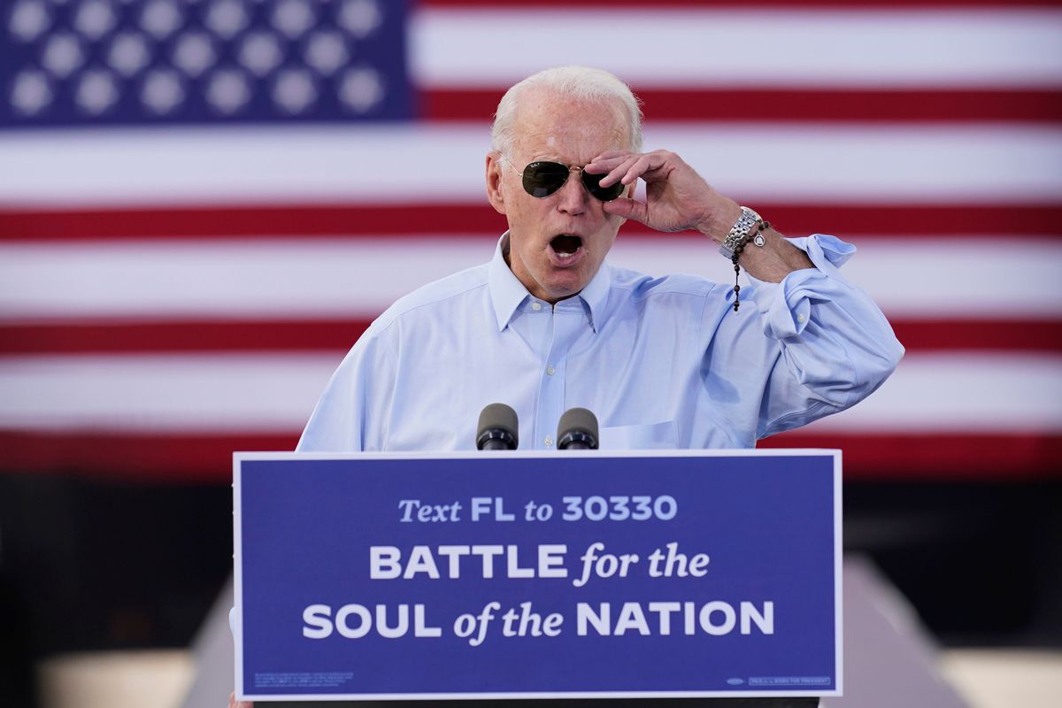 Joe Biden a floridai Coconut Creekben tartott autós kampánygyűlésén. MTI/AP/Andrew Harnik