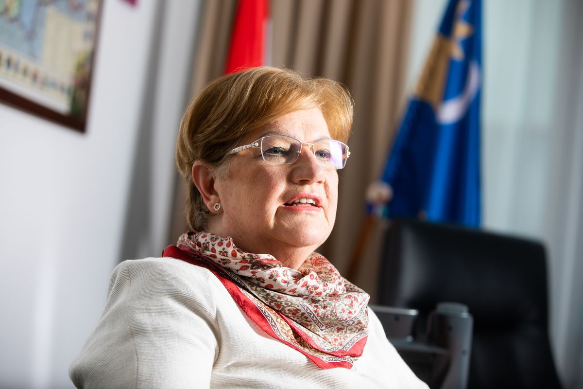 Dr. Szili Katalin autonómiaügyi miniszterelnöki megbízott, az Országgyűlés volt elnöke