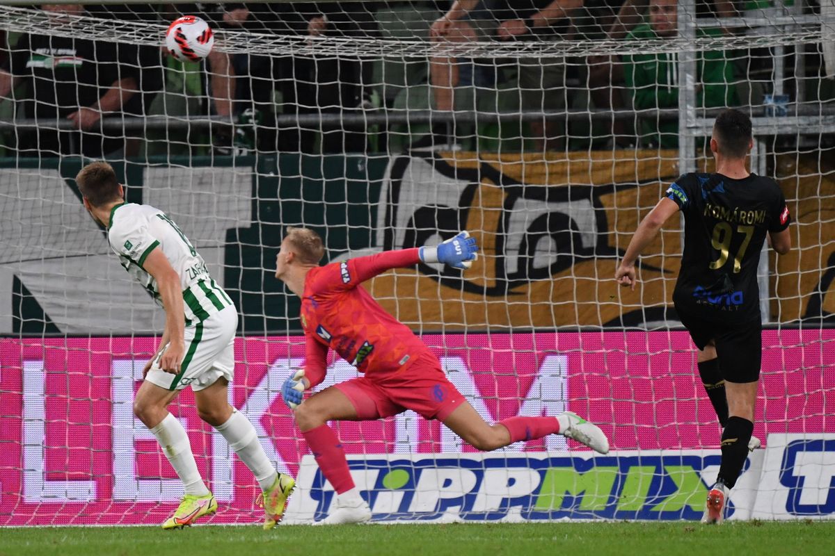 Megszokott kép a Fradi közelmúltbeli mérkőzéseiről: Kristoffer Zachariassen gólt szerez! Fotó: MTI/Illyés Tibor 