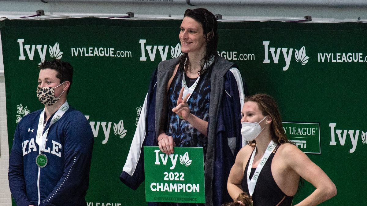 A képen: Lia Thomas, a Will Thomasként születő transzgender úszó, akinek győzelme a nők között az NCAA-ben nagy port kavart. Fotó: JOSEPH PREZIOSO / AFP
