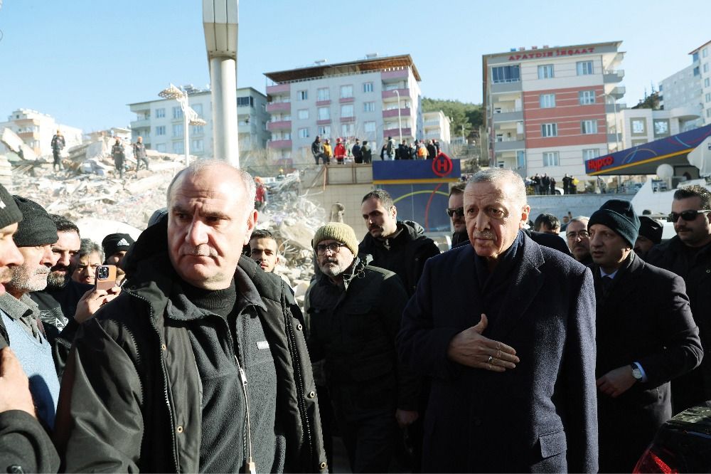 Recep Tayyip Erdoğan elnök a katasztrófa helyszínén <br> Fotó: AFP/Anadolu Agency/Mustafa Kamaci