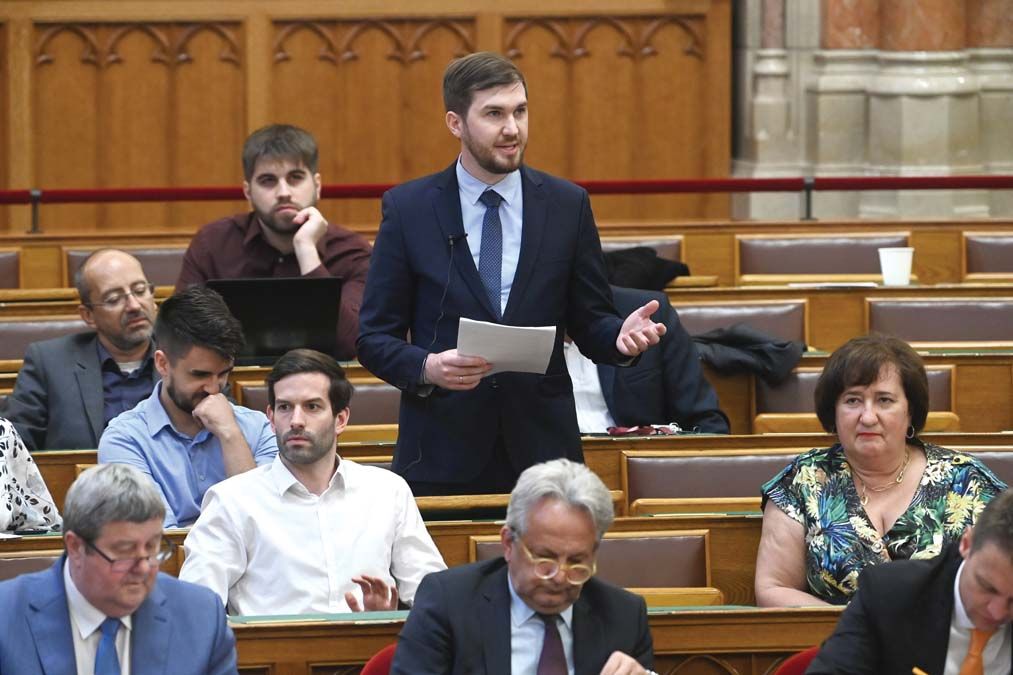 Gelencsér Ferenc, a Momentum új frakcióvezetője. Egy héttel a tisztújítást követően leváltották Fekete-Győrt a posztról. <br> Fotó: MTI / Bruzák Noémi