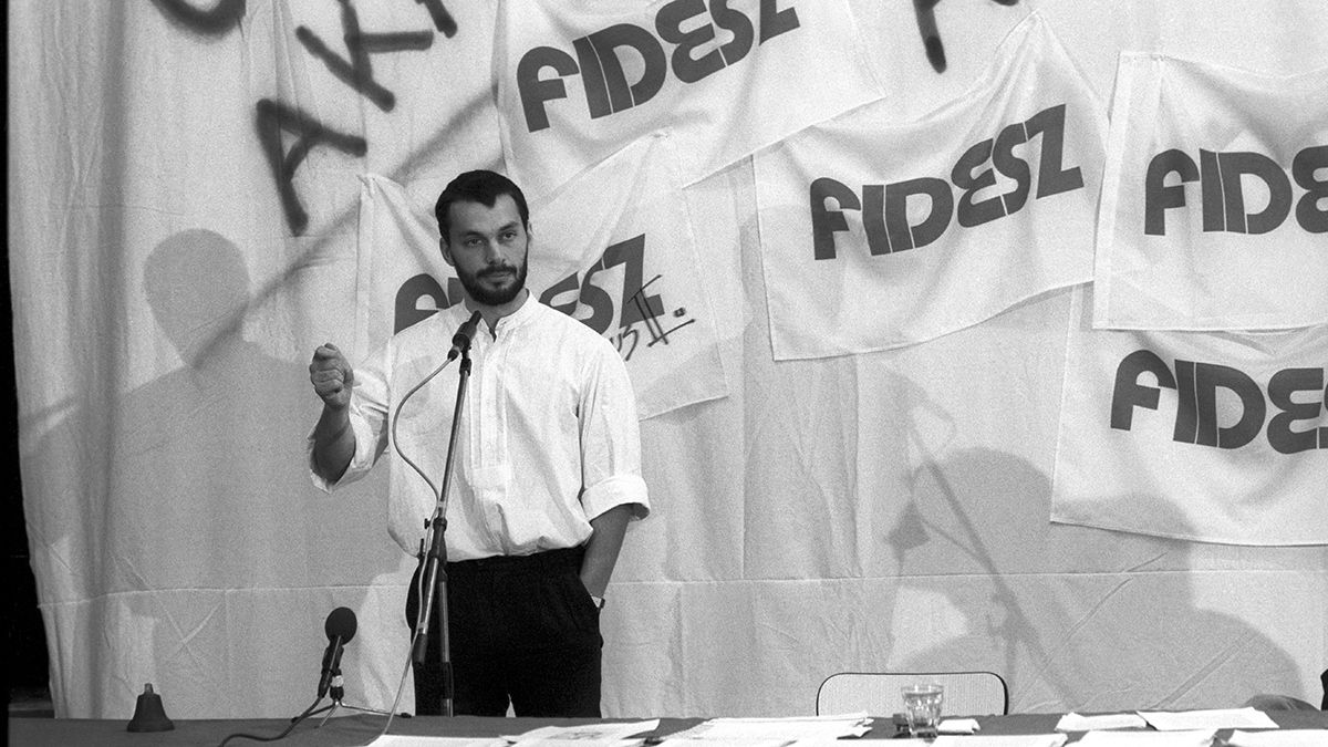 Orbán Viktor,a Fidesz választmányi tagja felszólal a pártII. kongresszusána Budapesti Műszaki Egyetemen1989-ben.<br>Fotó: Fotó: MTI / MTI / E. Várkonyi Péter