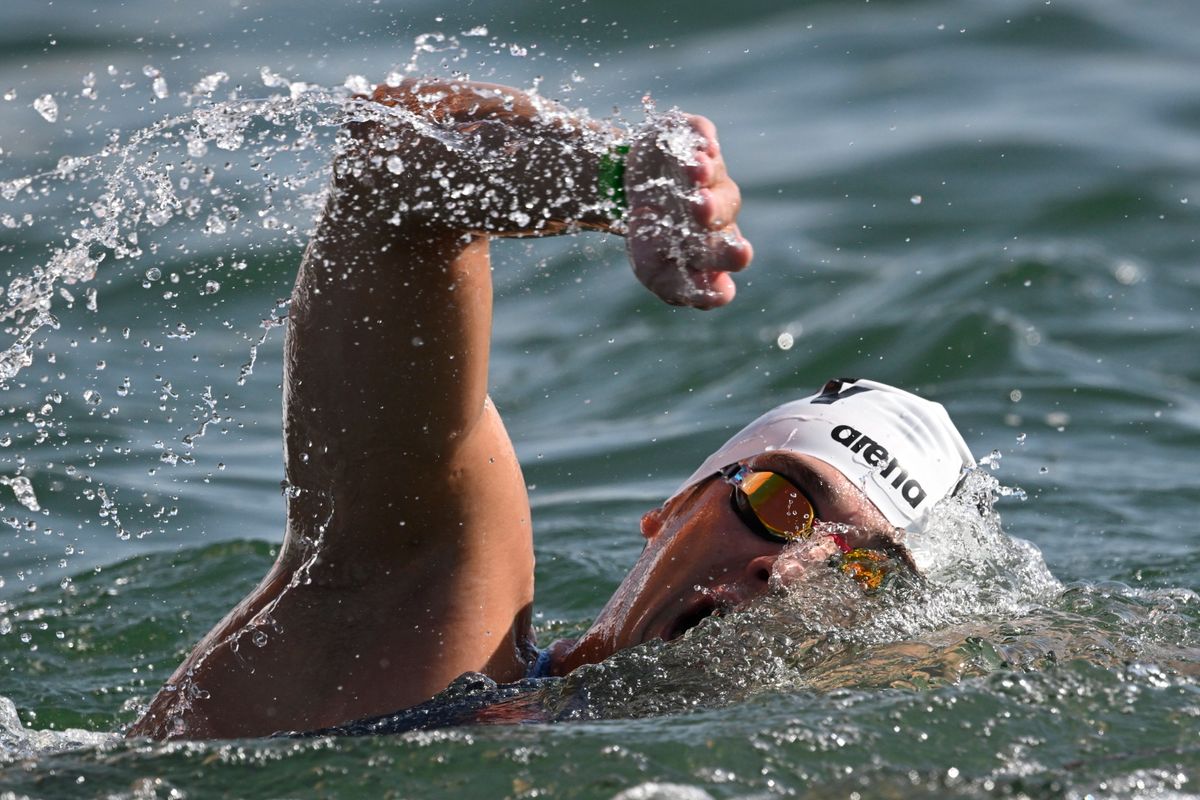 Gálicz Péter a férfi nyílt vízi úszók 25 kilométeres versenyén a vizes világbajnokságon a budakalászi Lupa-tavon 2022. június 30-án. MTI/Szigetváry Zsolt