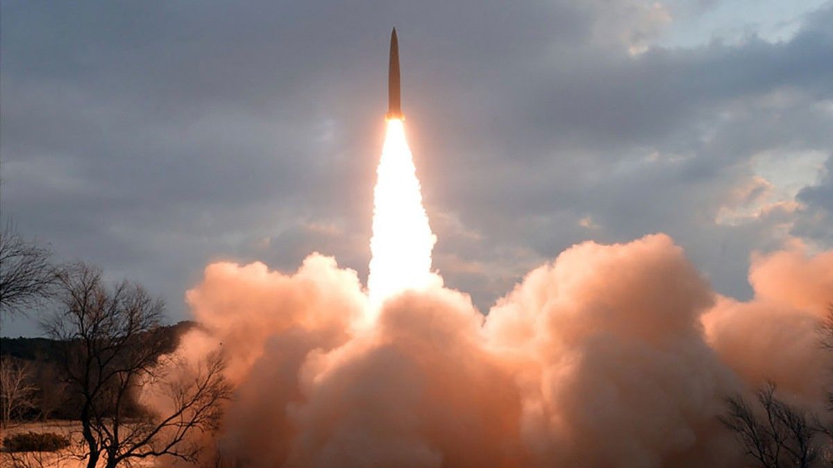 Korábbi Észak-Koreai rakétaindítás. Fotó: AFP PHOTO/KCNA VIA KNS
