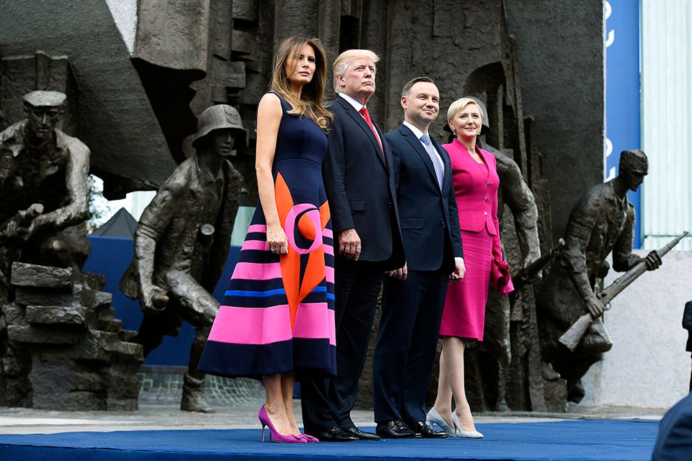 Régi ismerősök: a Trump és a Duda házaspár egy varsói megemlékezésen 2017-ben. Fotó: MTI/Koszticsák Szilárd