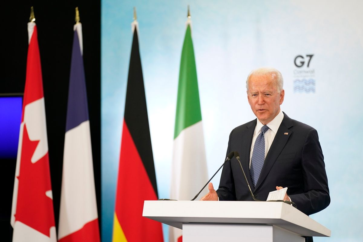 Joe Biden amerikai elnök sajtóértekezletet tart a G7 vezetőinek csúcstalálkozója után. (Fotó: MTI/AP/Patrick Semansky) 