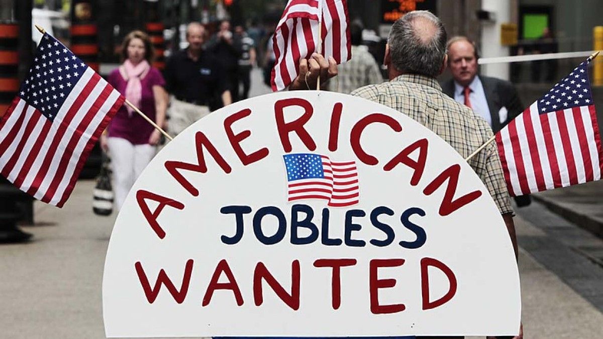 Az állástalan amerikaiak 71%-a nem kapott márciusban munkanélküli-segélyt - Mandiner