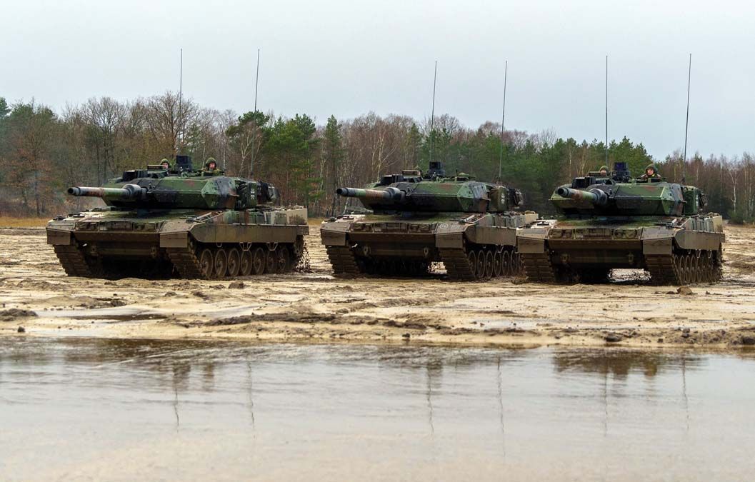 Német Leopard 2 A7V tankok gyakorlaton 2022 februárjában Münsternél <br> fotó: AFP / PHILIPP SCHULZE / DPA / dpa Picture 