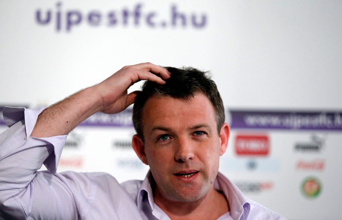 Az Újpest FC tulajdonosa, Roderick Duchatelet okkal vakarhatja a fejét: hogyan tovább? Fotó: MTI/Illyés Tibor