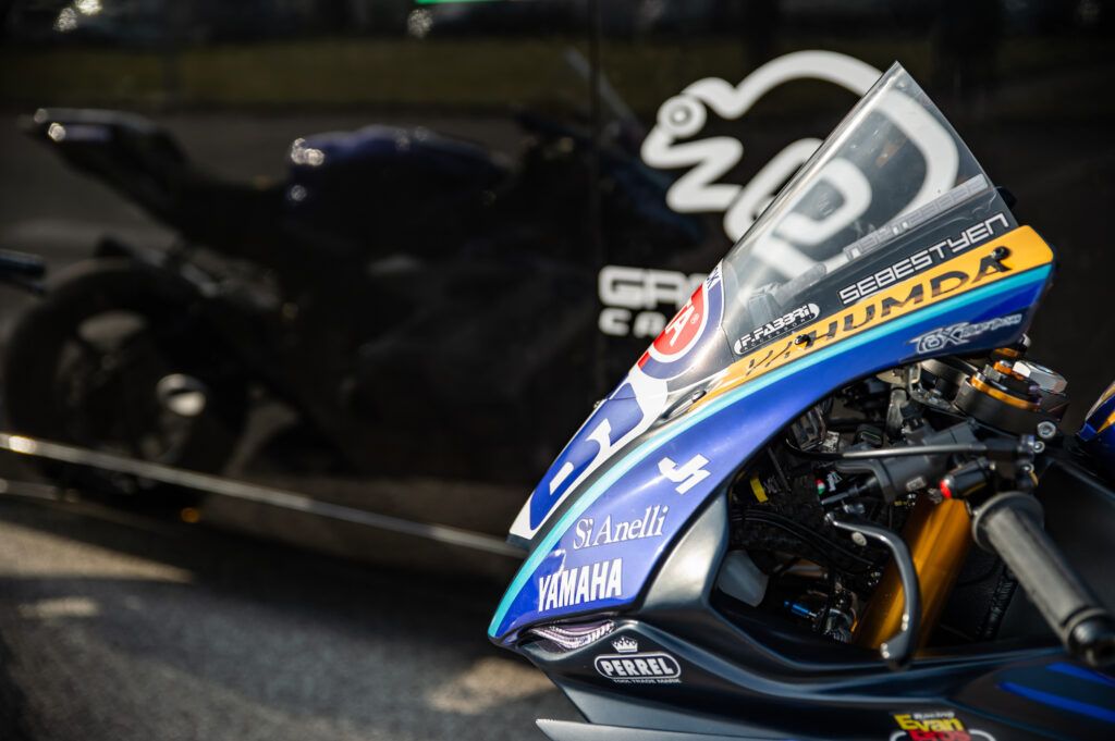 Sebestyén Péter a Yamaha nyergében versenyzik a 2022-es évadban. Fotó: sebestyenpeti.com