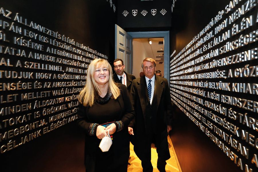 Jair M. Bolsonaro, Brazília elnöke kíséretével együtt látogatást tett a Terror Háza Múzeumban február 18-án <br> Fotó: Mandiner-archív