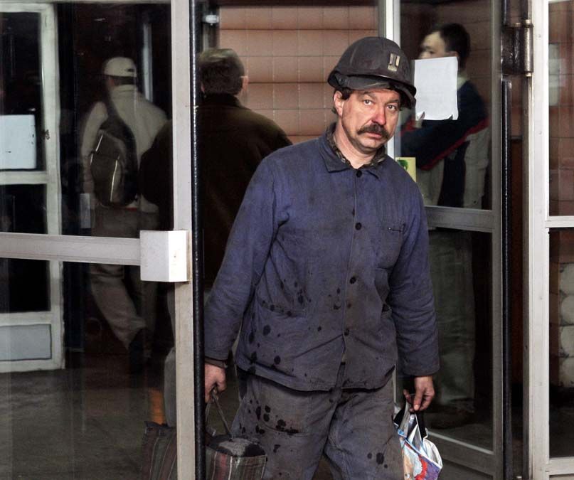 Katowicei bányász. <br> Fotó: AFP / Janek Skarzynsk
