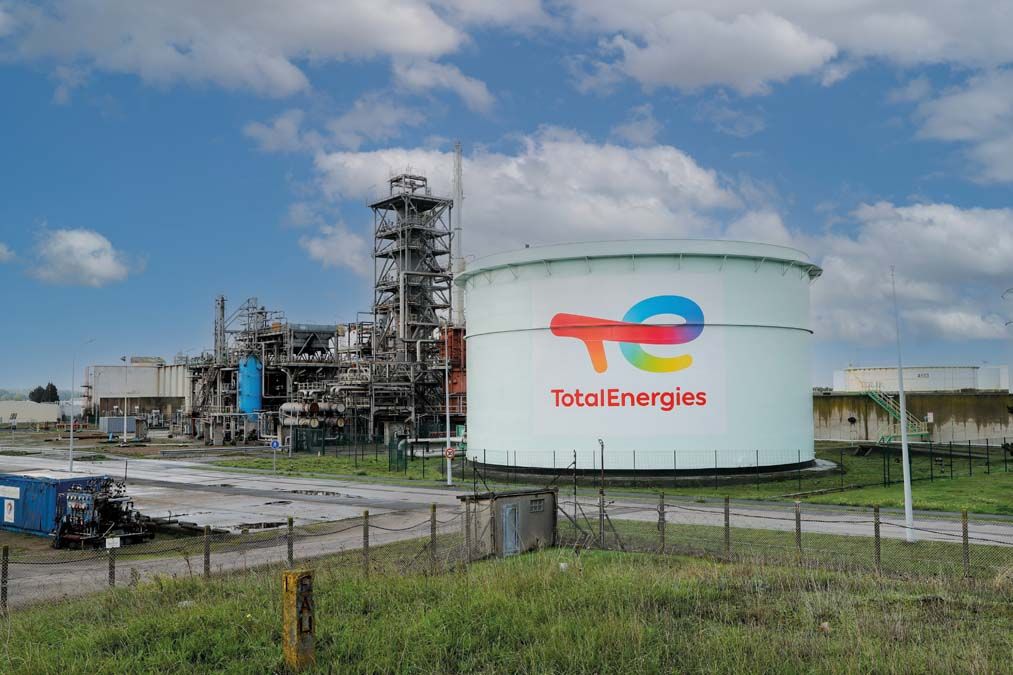 A TotalEnergies olaj- és gázipari vállalat dunkerque-i olajfinomítója <br> Fotó: mti / EPA / Teresa Suarez