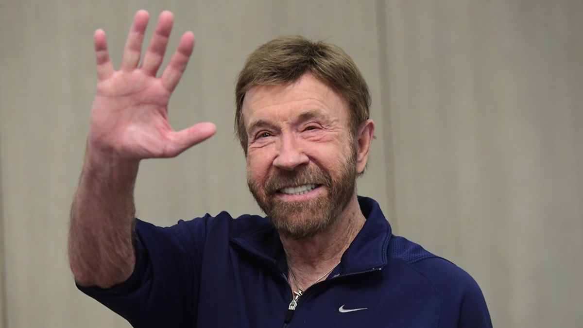 Chuck Norris 80 - Mandiner