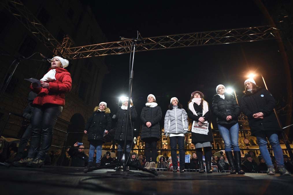 Ellenzéki képviselőnők 2018 decemberében. <br> Fotó: MTI / Balogh Zoltán