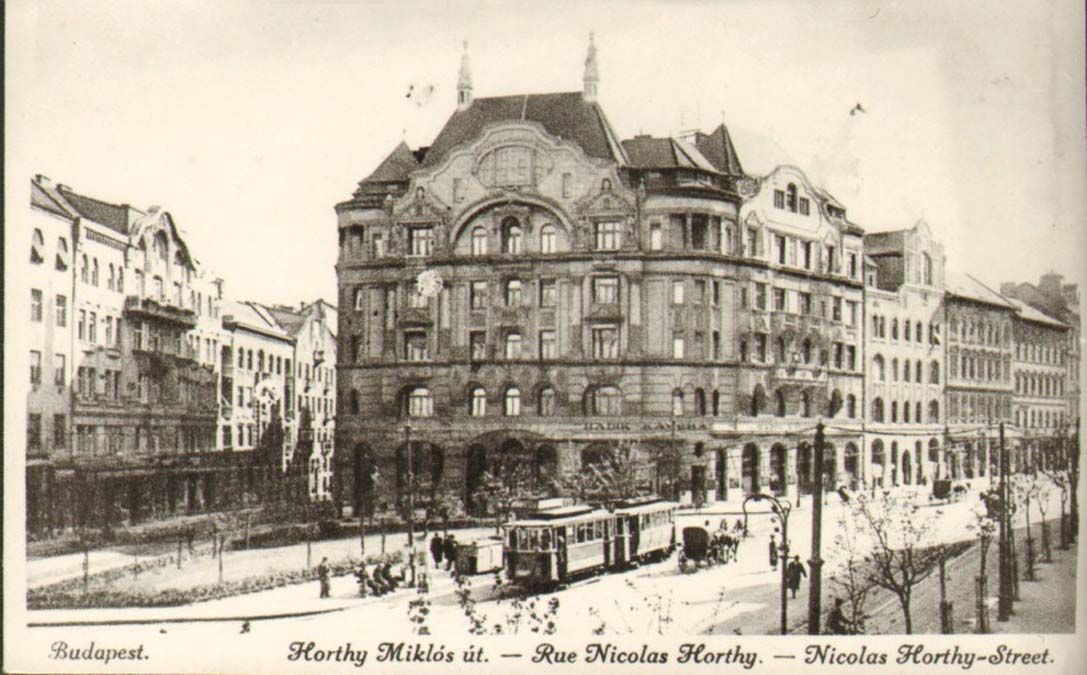 Horthy Miklós út, 1920-as évek <br> Fotó: Petőfi Irodalmi Múzeum