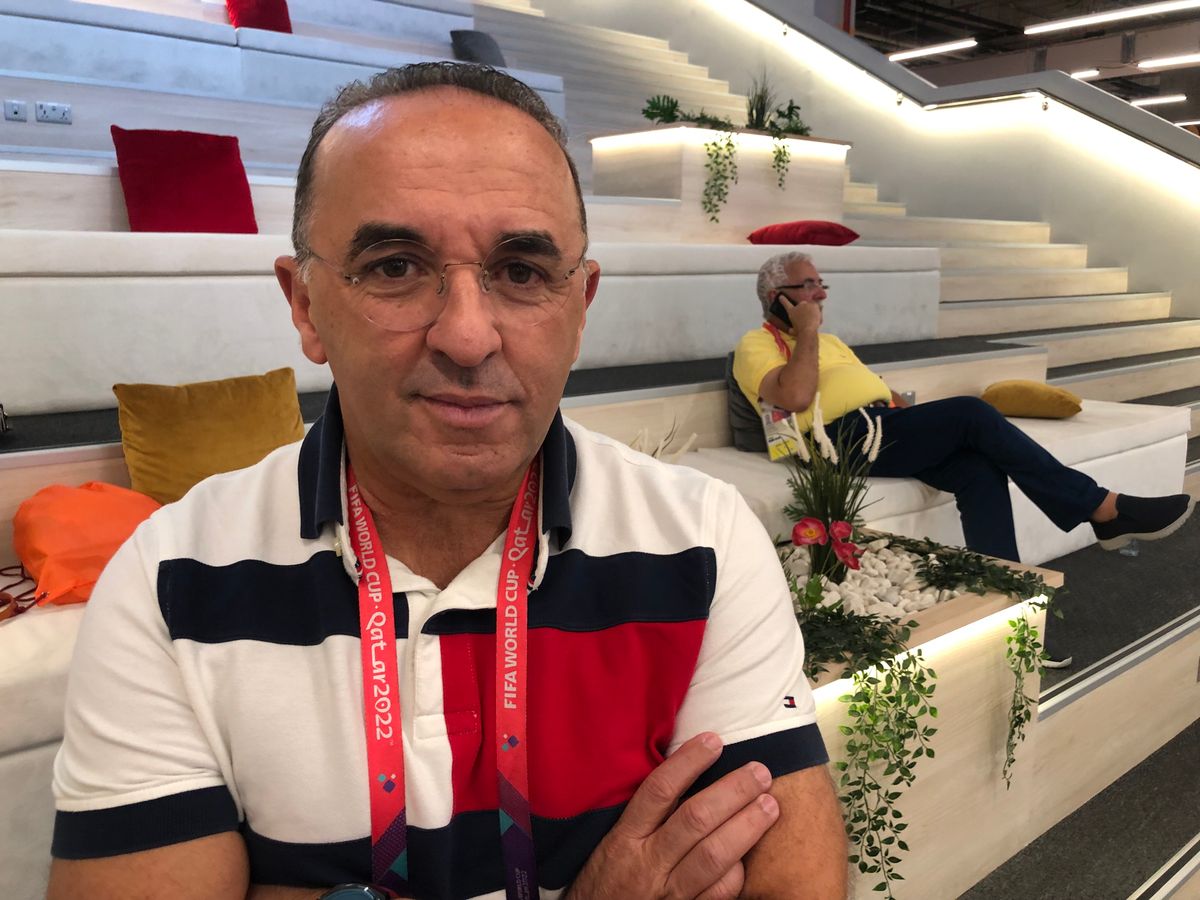 A képen: Morad Moutaouakkil, a Nemzetközi Sportújságíró Szövetség, az AIPS marokkói végrehajtó bizottsági tagja és labdarúgó szakújságíró. Fotó: Mandiner