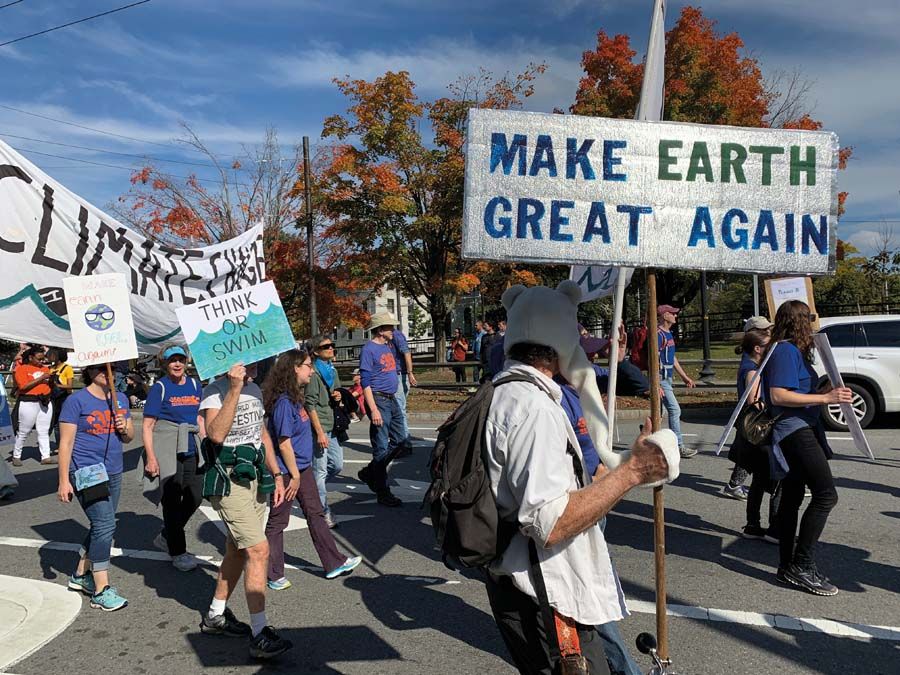 Klímaügyi tüntetők a Harvardon 2019 októberében. <br> Fotó: Shutterstock