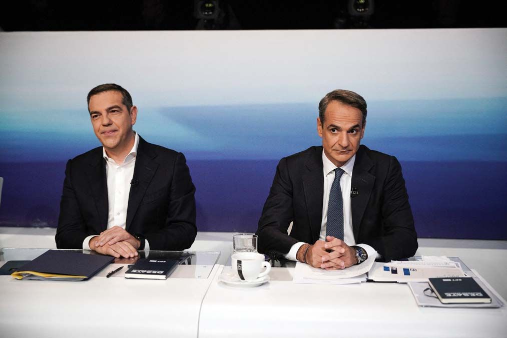 Bal vagy jobb? Alexisz Ciprasz és Kiriakosz Micotakisz vezetése között döntenek a görögök <br> Fotó: AFP / SOOC / Menelaos Myrillas