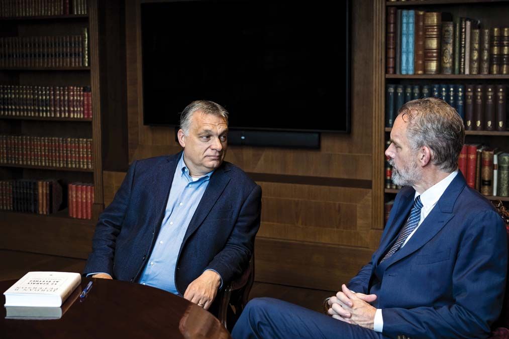 Orbán Viktor miniszterelnök és Jordan Peterson találkozója a Karmelita kolostorban 2019. májusban <br> Fotó: MTI / Miniszterelnöki Sajtóiroda / Szecsődi Balázs 