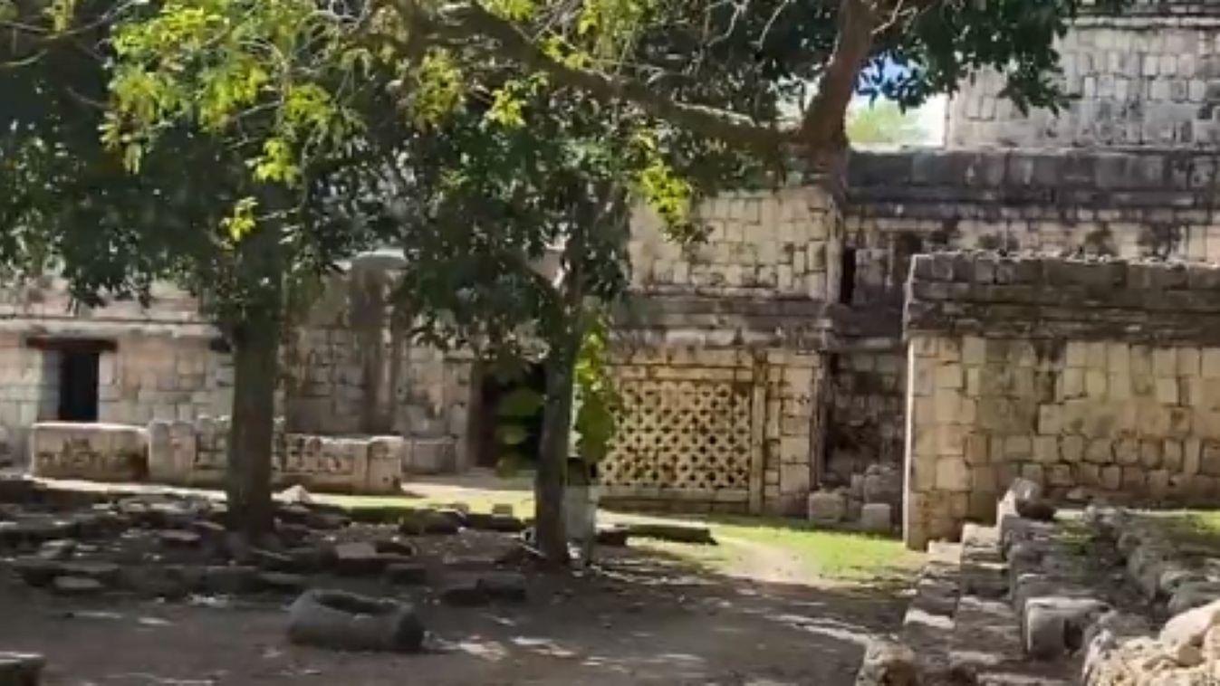 Megnyitják hamarosan a mexikói Yucatán-félszigeten fekvő maja romváros, Chichén Itzá eddig elzárt részét a turisták előtt.