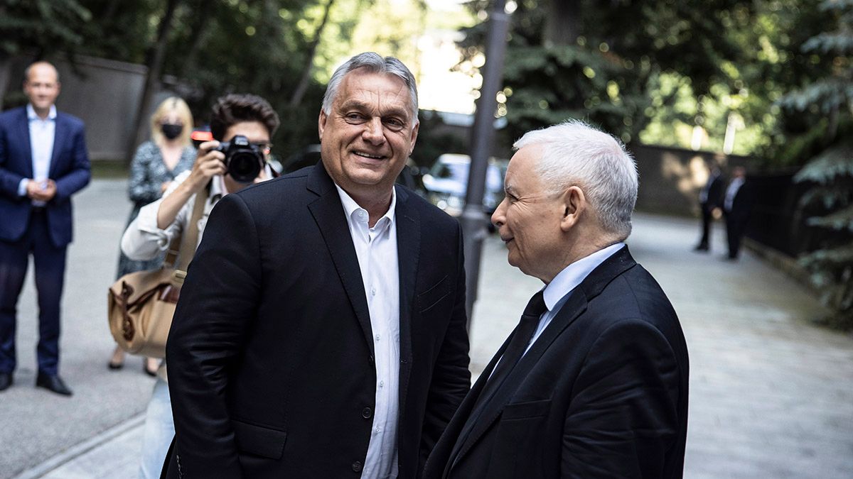 Lengyel választások: az európai jobboldali tábor miatt aggódik, sőt „rémálomszerű forgatókönyvről” beszél a Guardian