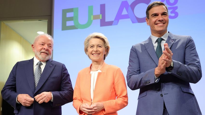 SÁNCHEZ, Pedro; VON DER LEYEN, Ursula; LULA DA SILVA, Luiz Inácio