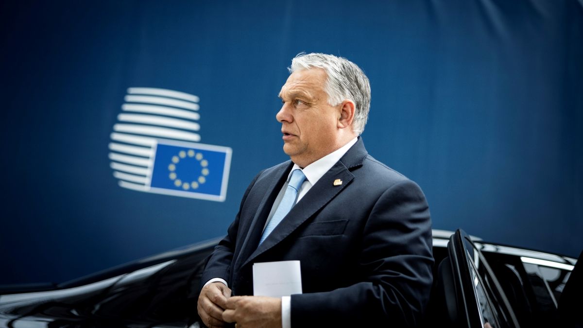 Az „Orbán-rák kimetszéséről” elmélkednek a Globalist magazin szerzői – Mandiner