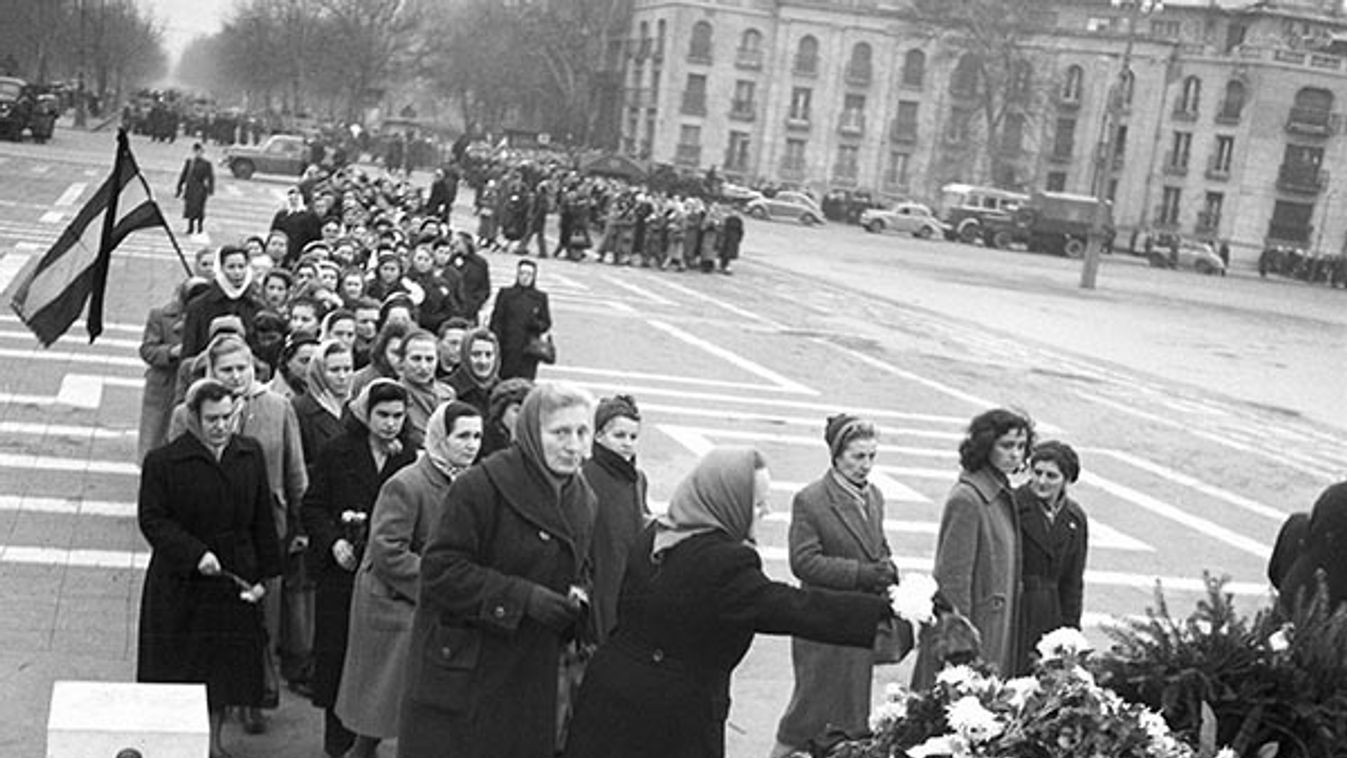 1956-ra emlékezünk - Visszaemlékezések, versek - a teljes gyűjtemény