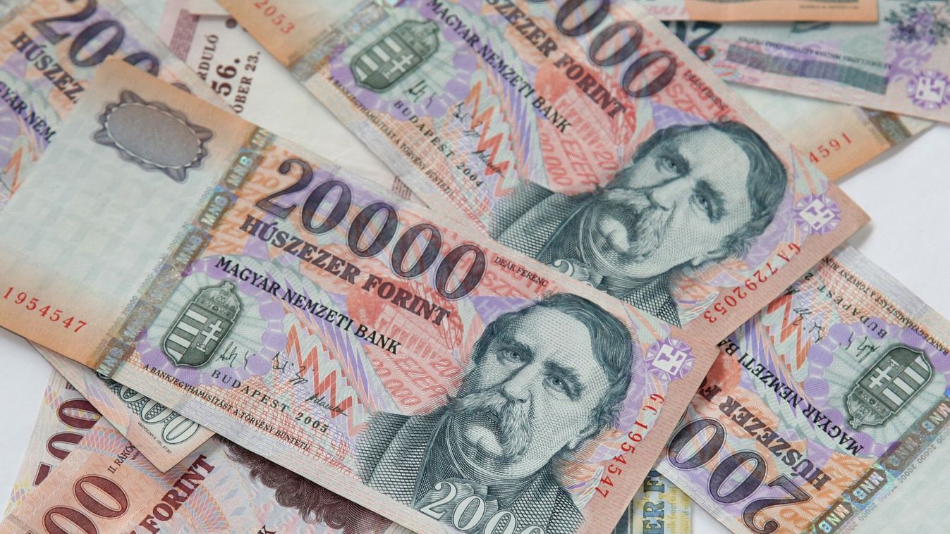 Már vágyunk a régi rosszra. Bedőlt a forint