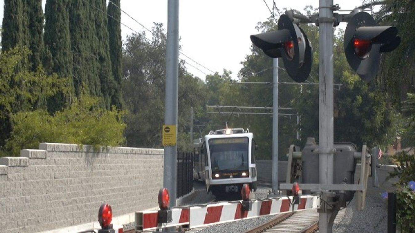 Egymilliárdot költünk szemaforra