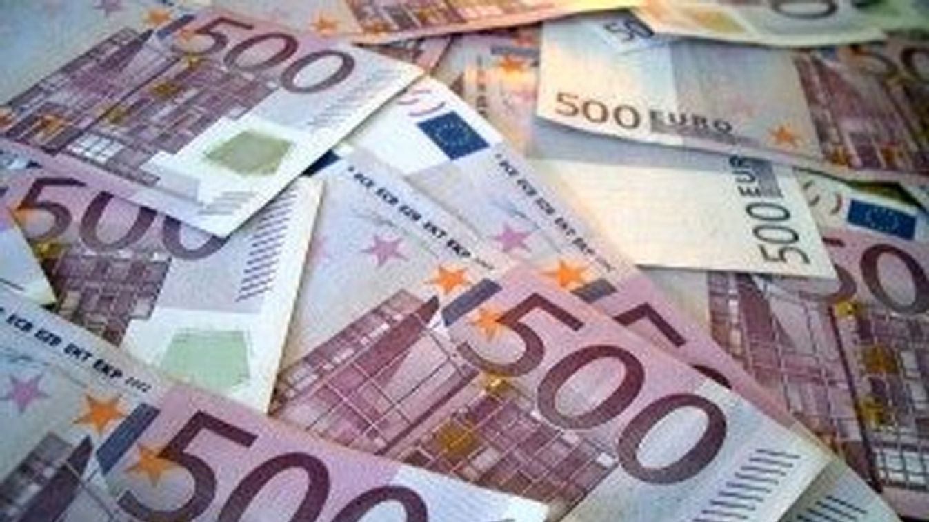 Büntet a piac: esik a forint