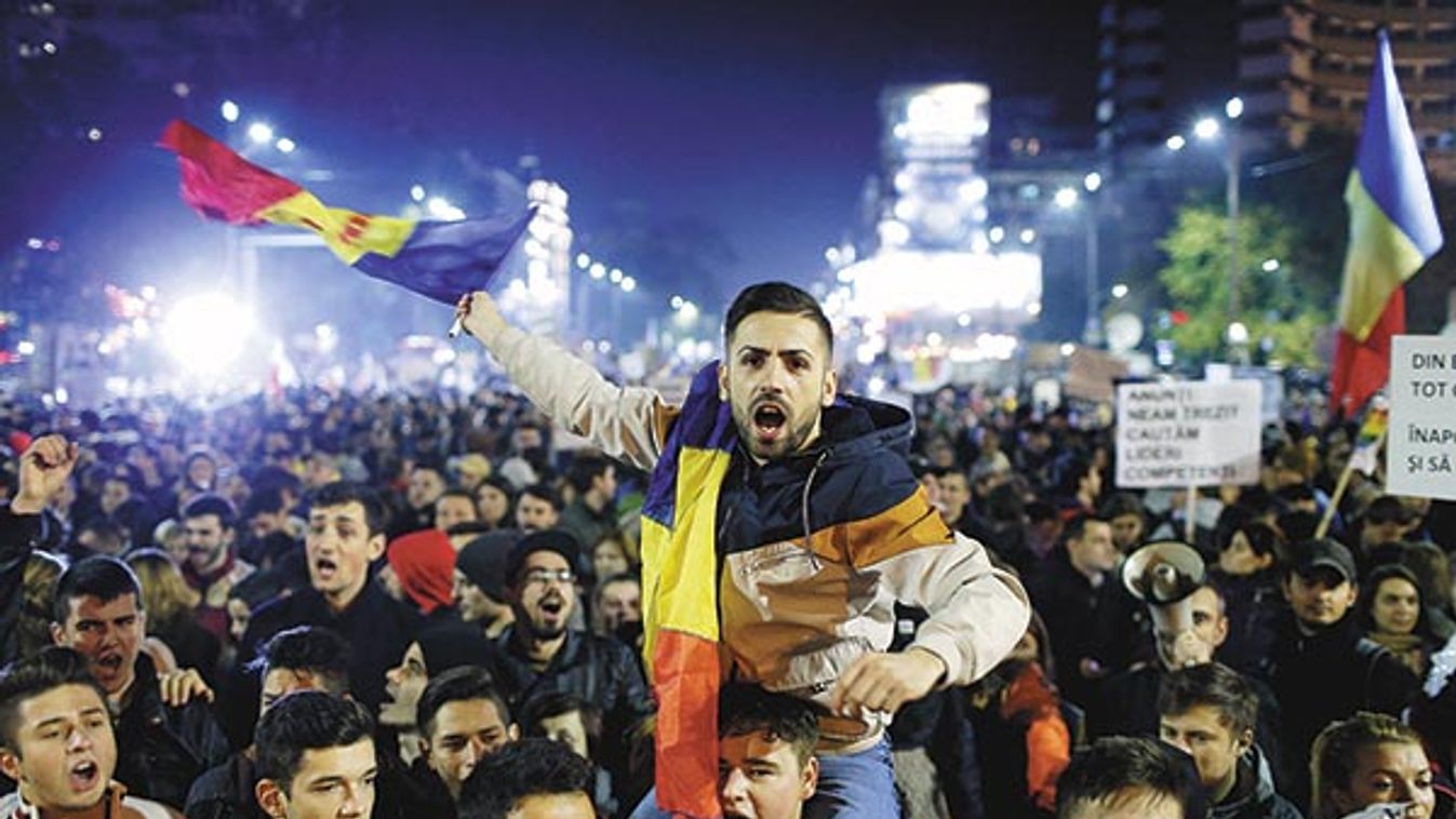 Romania protest after club blaze accident despite government resignation