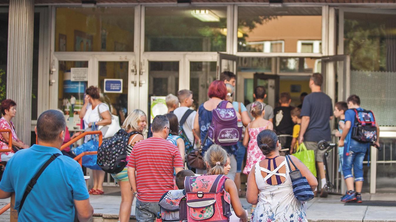 Rendhagyó suli menetrend vírusos időkben