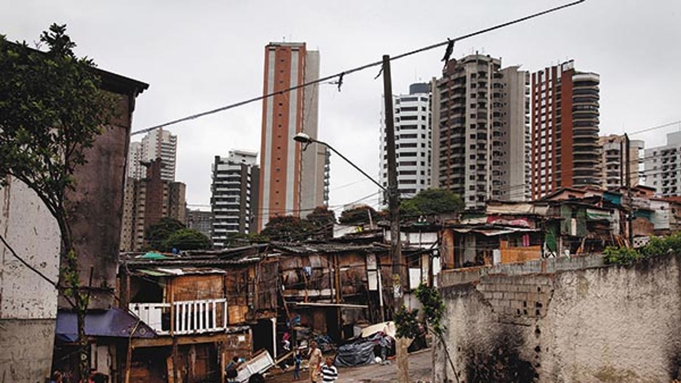 Brazil - Sao Paulo - rich and poor live close together in Sao Paulo.