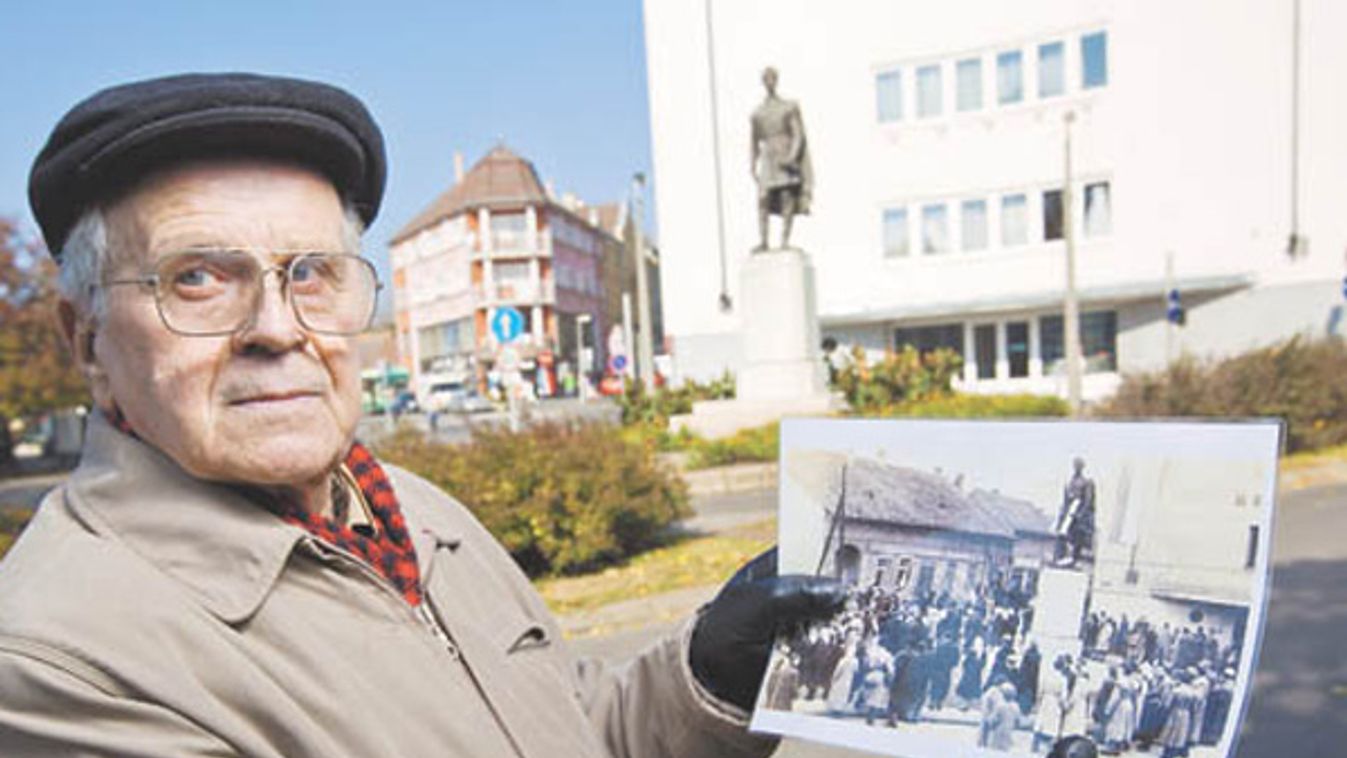 Palackba rejtett üzenet 1956-ból