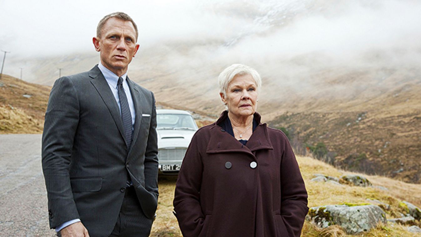 Daniel Craig;Judi Dench