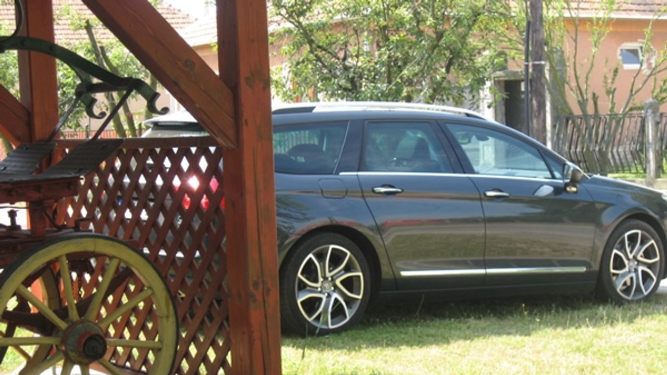 Citroen C5 Tourer: szárnyashajó