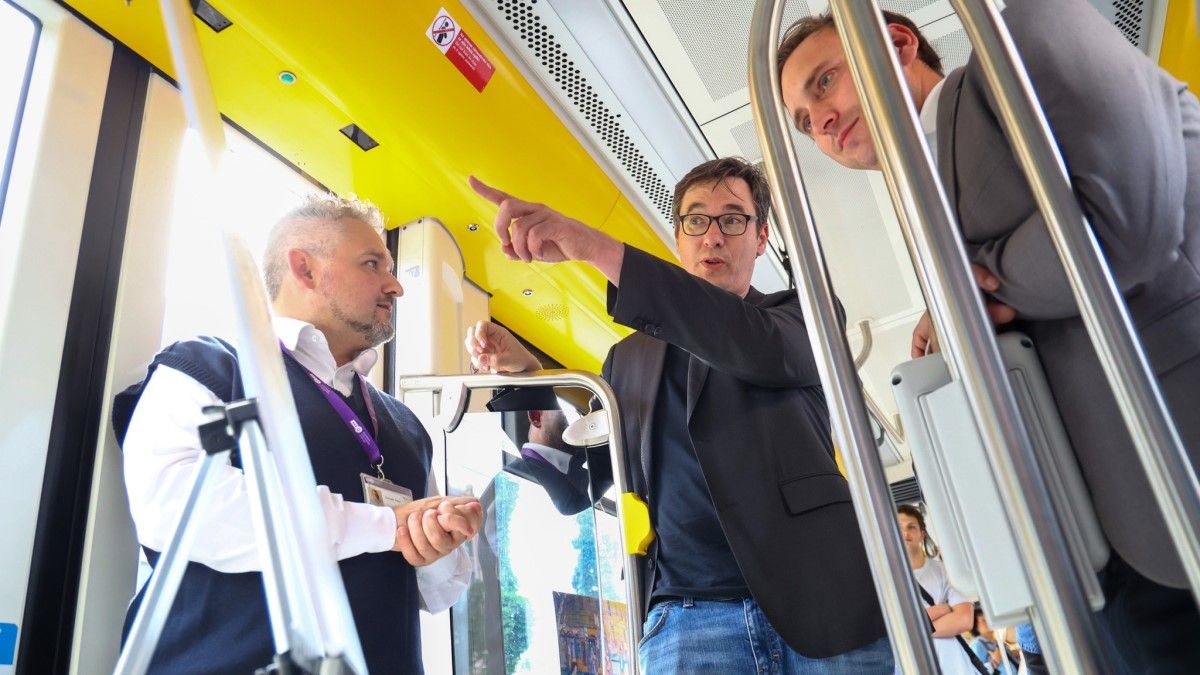 Hát ez óriási: kerékpársáv felől érdeklődtek Karácsonyék, de ez már a szocialista polgármesternek is sok volt