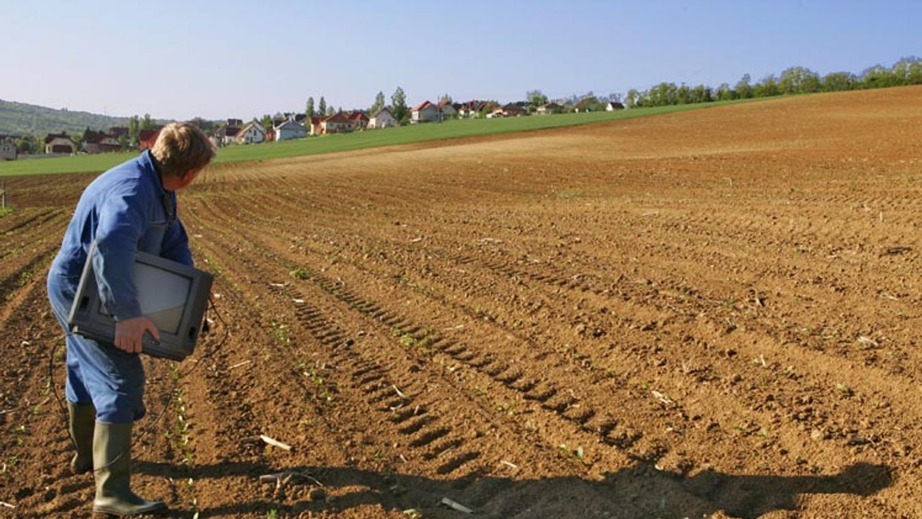 Uniós vita a földalapú támogatás jövőjéről