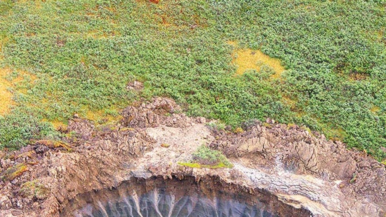 Crater of unknown origin discovered on Yamal