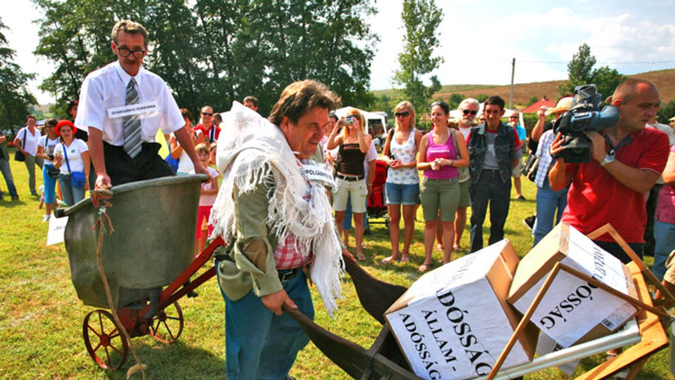 Vágta helyett Batyus Galopp