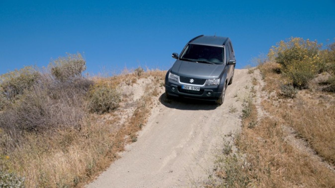 Suzuki Grand Vitara 1.9 DDiS: 8 óra munka