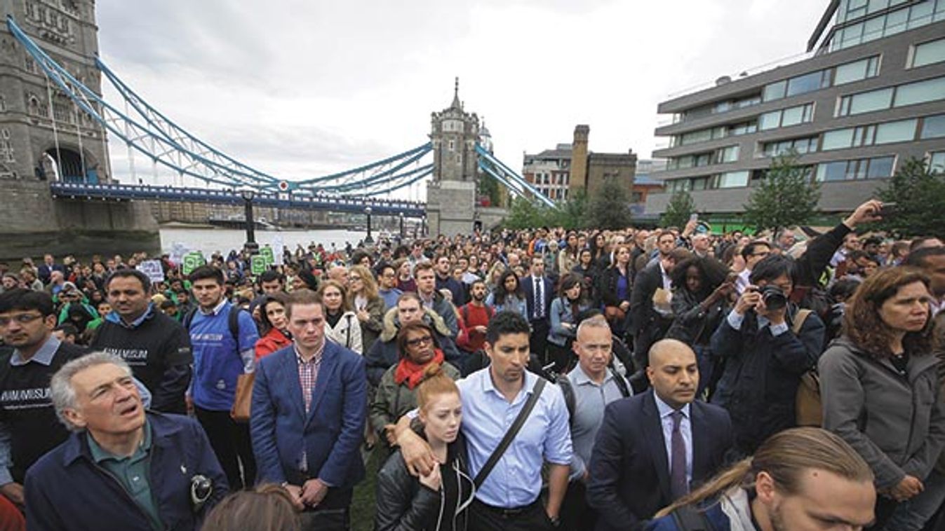 Incident at London Bridge