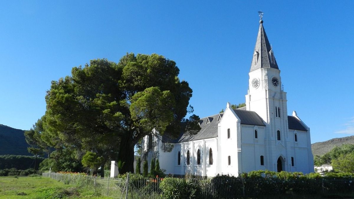 Nem templomban lakik