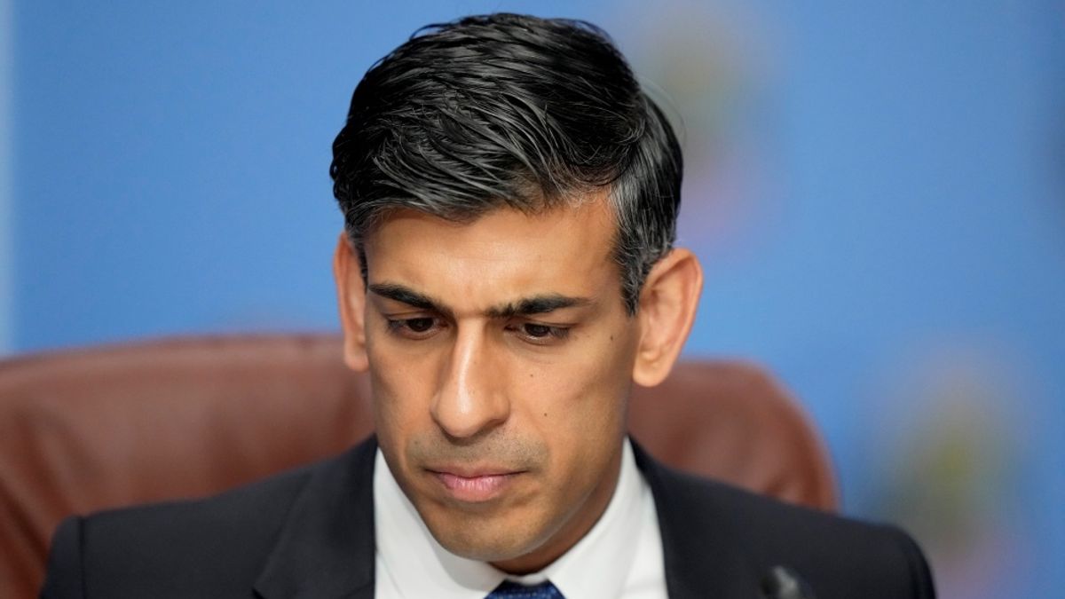 Teljes összeomlás: már a brit toryk is úgy vélik, kikapnak a választáson