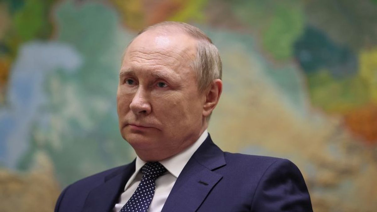 Volt amerikai külügyminiszter: Putyin modern Raszputyinokkal veszi körbe magát, mindenkitől fél