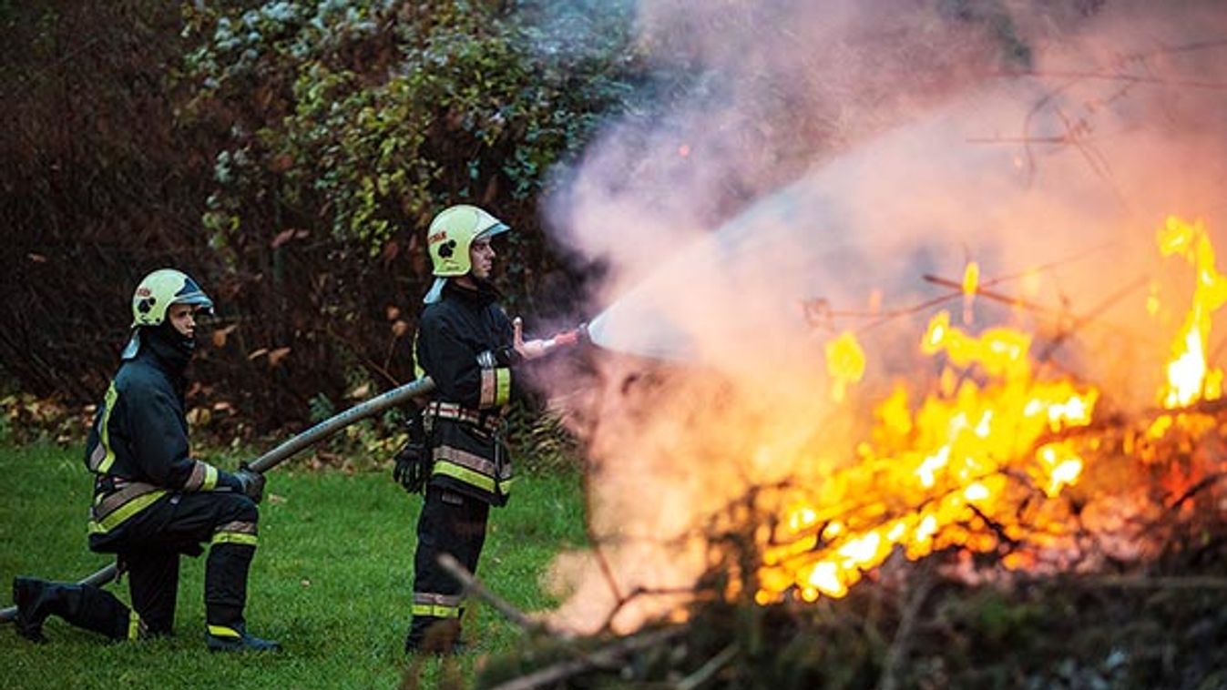 Történetek: Önként a tűz ellen